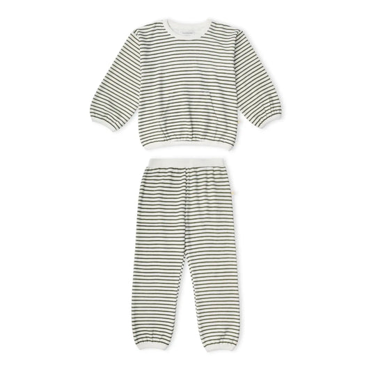Makemake Organics Olive Stripes organic tee and pant slouch set. 